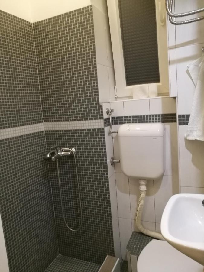 Apartment In The Heart Of Belgrad Exteriör bild